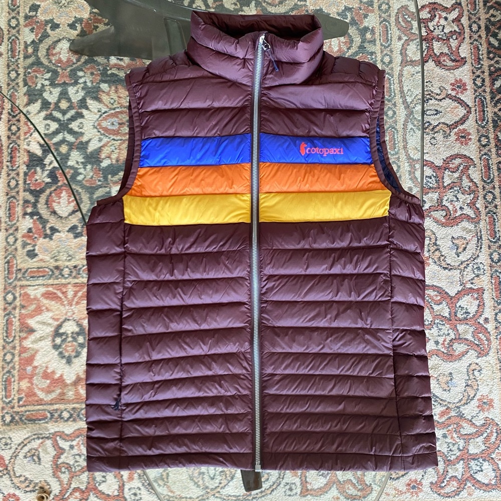 Maroon Cotopaxi Vest
